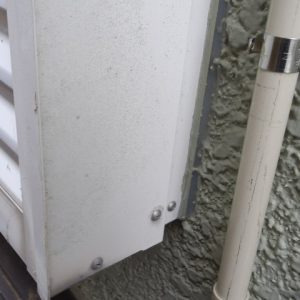 戸袋側板コーキング処理