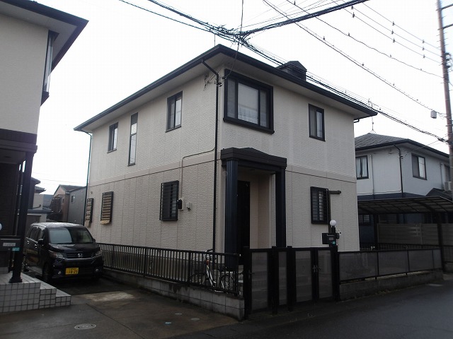 改装前の建物外壁