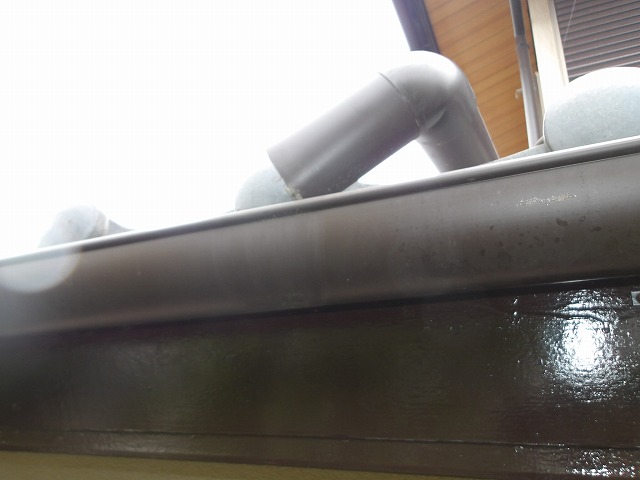外れている雨樋