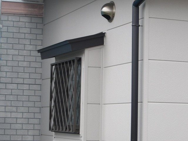 出窓屋根施工完了