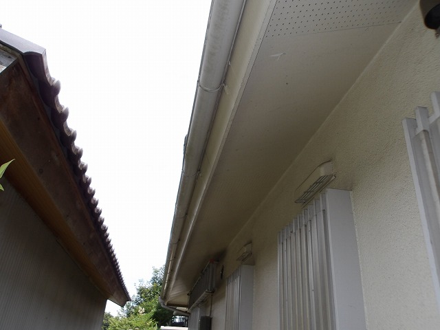 劣化した雨樋
