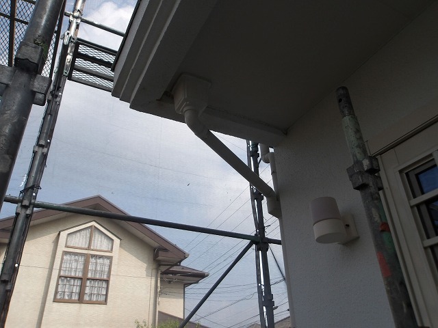 破損部分の修理