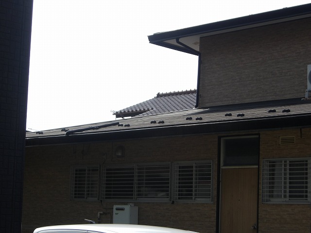 二階の竪樋の外れ