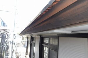 既存雨樋取り外し