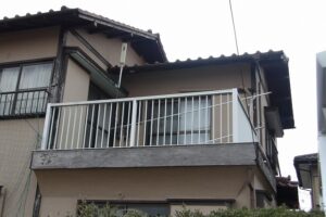 腐食している角柱