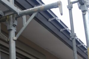 雨樋吊り金具