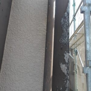腐食した柱