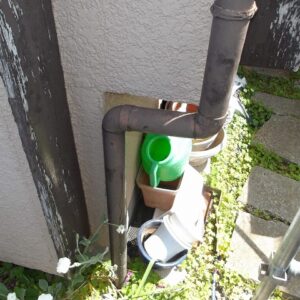 腐食した柱